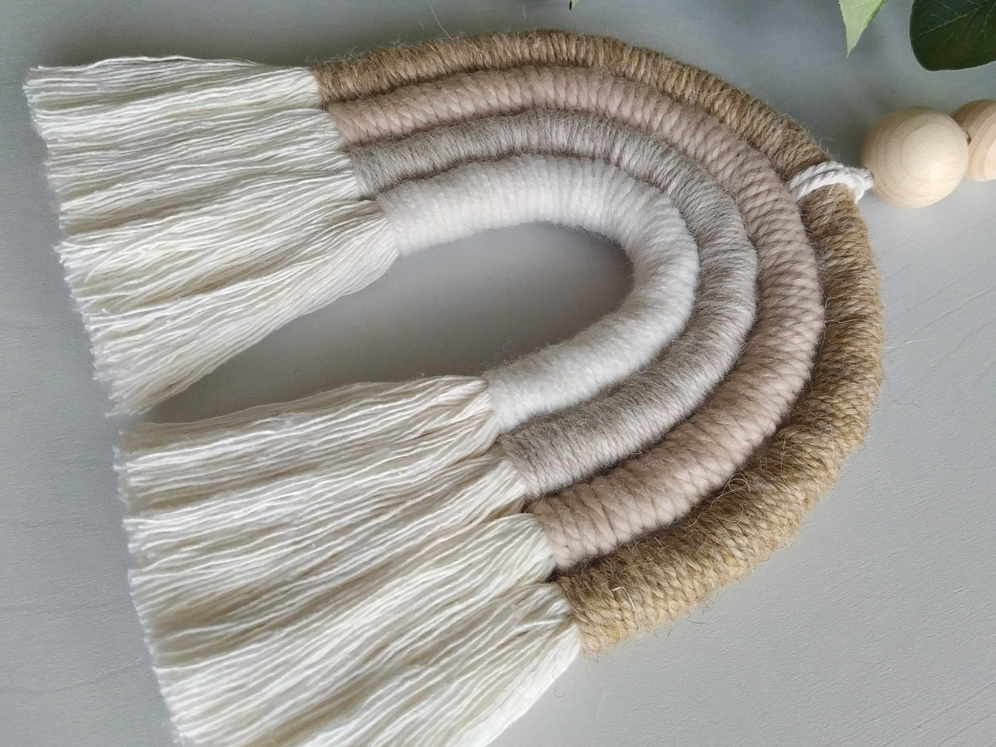 Sateenkaari M - Beige - luonnonvalkoinen